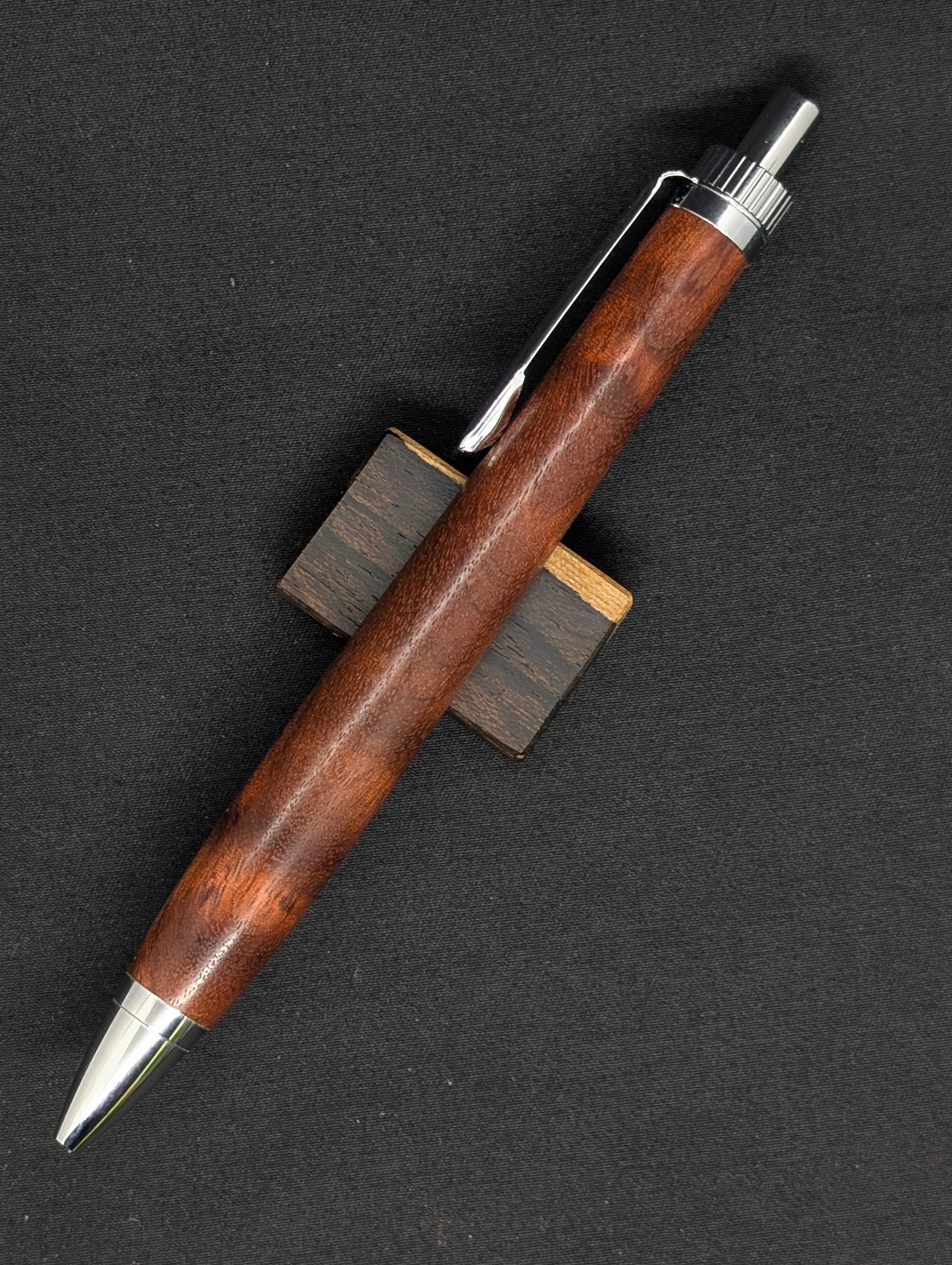 工房雨魚 Wood Craft Amago