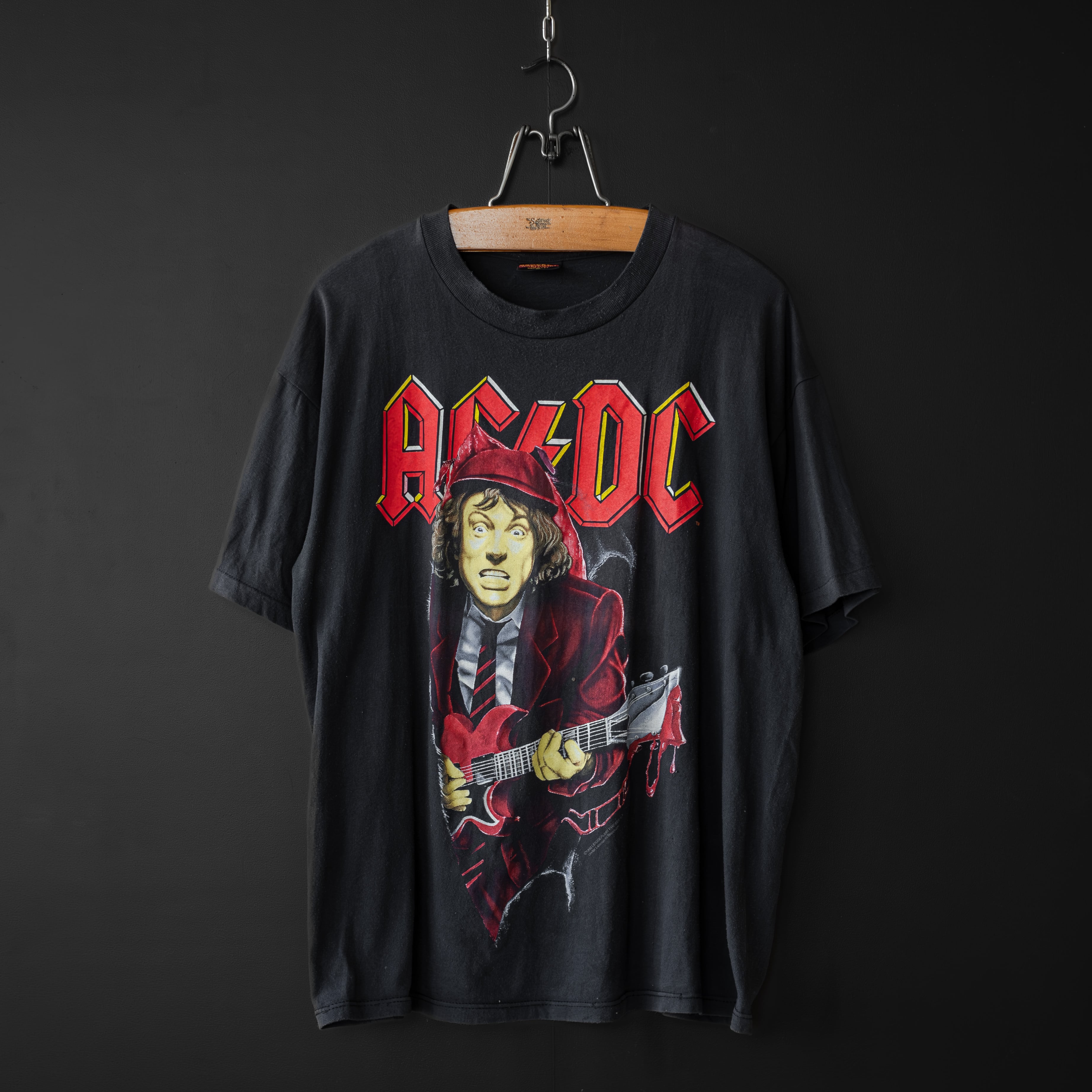 used- 1993 AC/DC tour tee (Ballbreaker) | dros dro