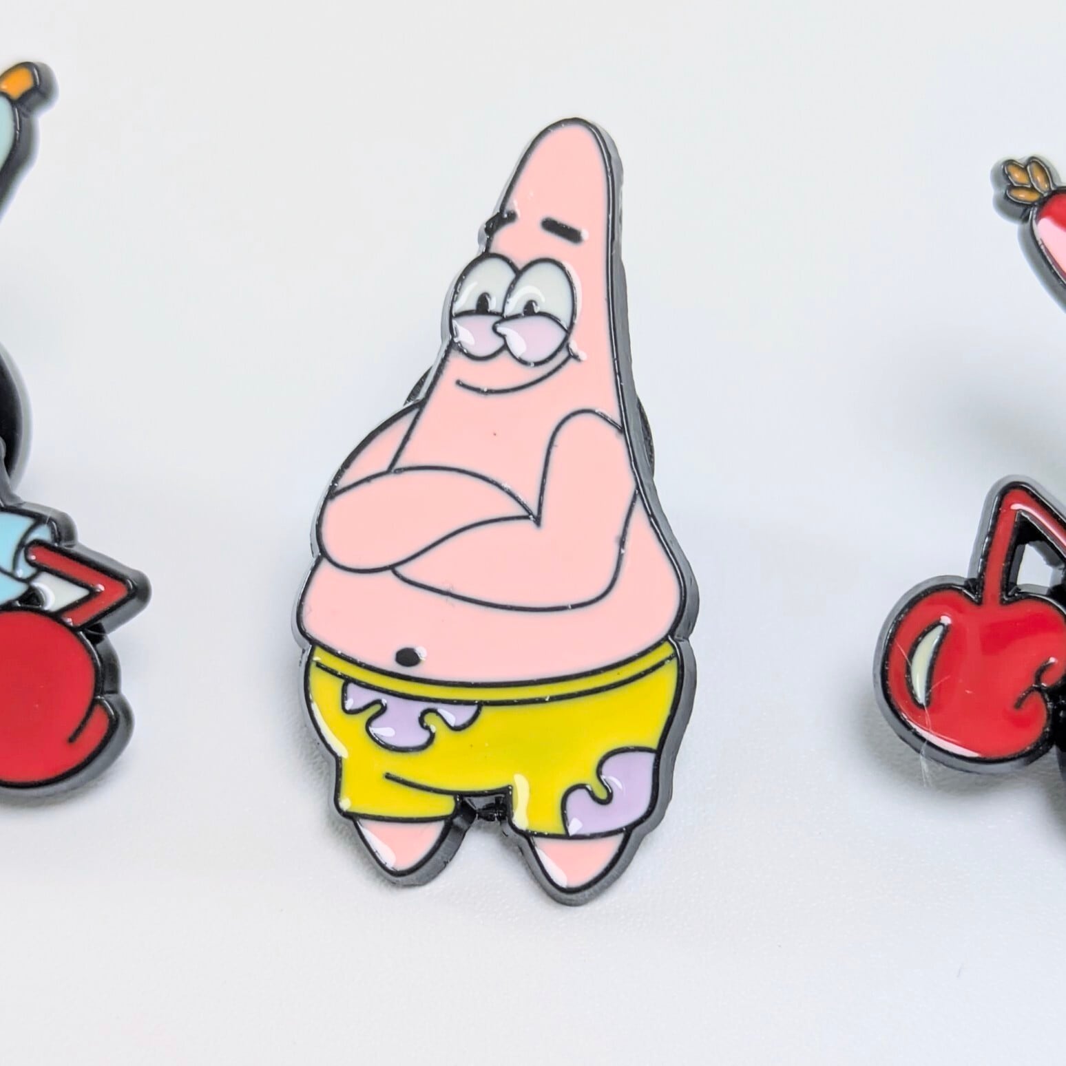 送料無料！ ★ピンズ PINS★ピンバッジ 【 SpongeBob SquarePants（スポンジボブ）】ピンズ 6Pセット / ピンバッジ / PINS〚アメリカン雑貨 アメトイ〛