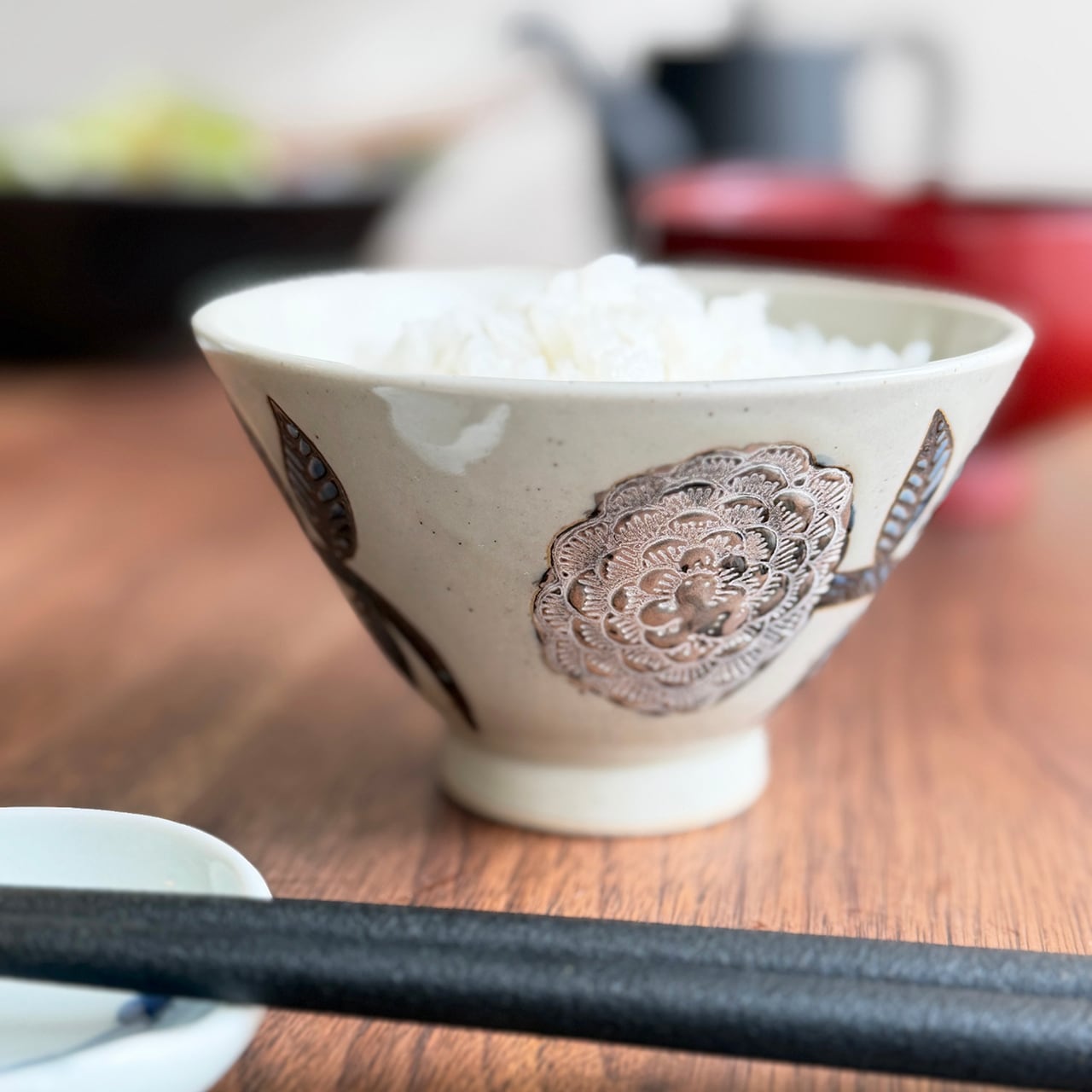 濃ダリア 飯碗（金・銀） 工房祥 ・菊祥陶器 波佐見焼 | にっこう生活