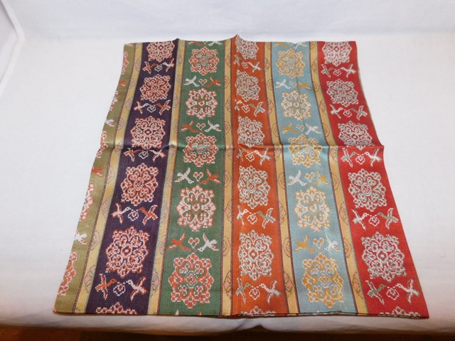 小袱紗a small silk cloth used in the tea ceremony (No9)