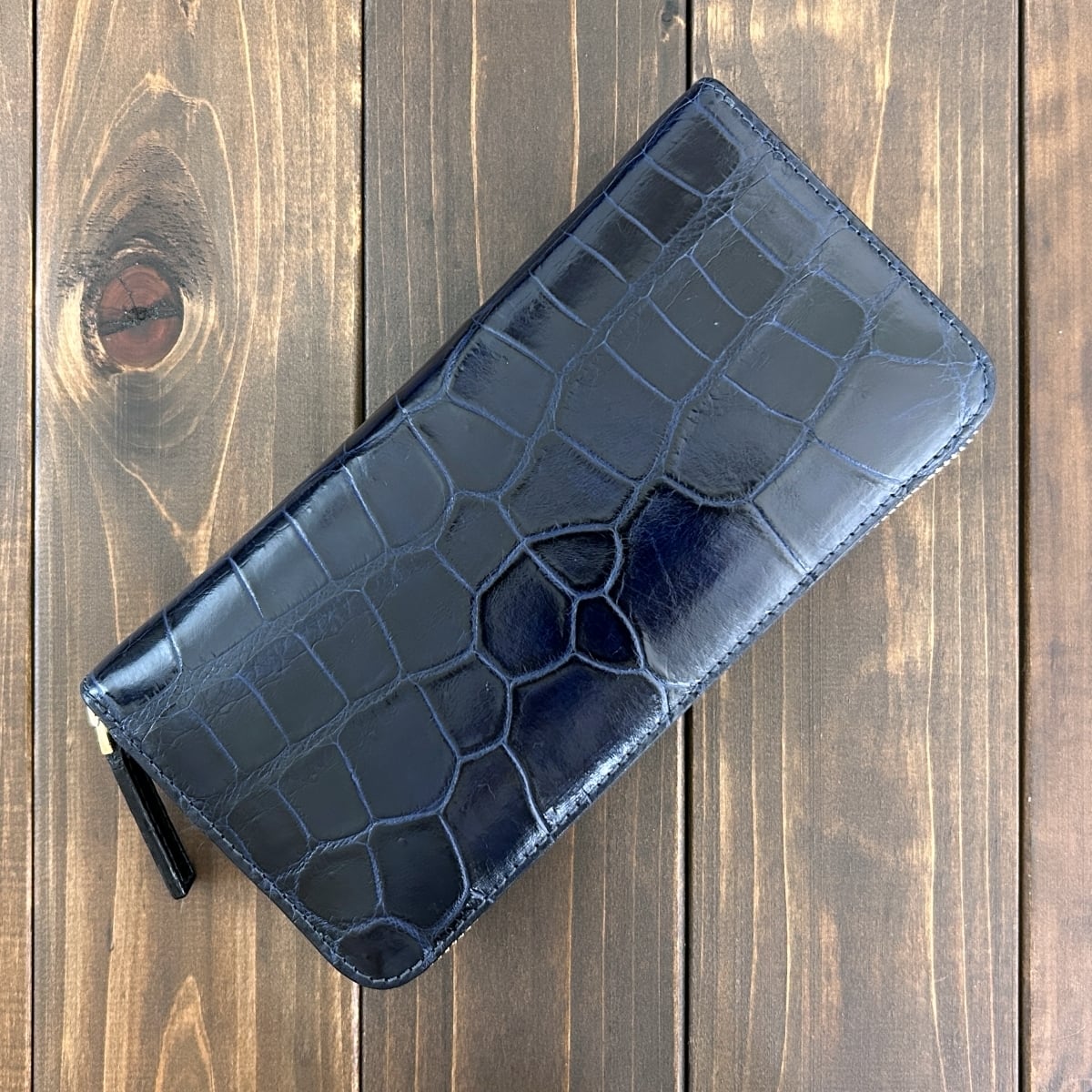 クロコダイル 長財布 ネイビー | CUERO DELICADO（クエロ デリカド）
