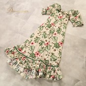 フラダンス 衣装 ワンピース ドレス ベージュ系 ハイビスカス柄 モンステラ柄 ティアレ柄 花柄 植物柄 ハワイアンプリント ハワイアン アロハ フラ ダンス レッスン 練習 ハワイアンダンス フリル グリーン系 ピンク系 レッド系 ホワイト系 ブラウン系 イエロー系 華やか かわいい おしゃれ 上品 大人っぽい