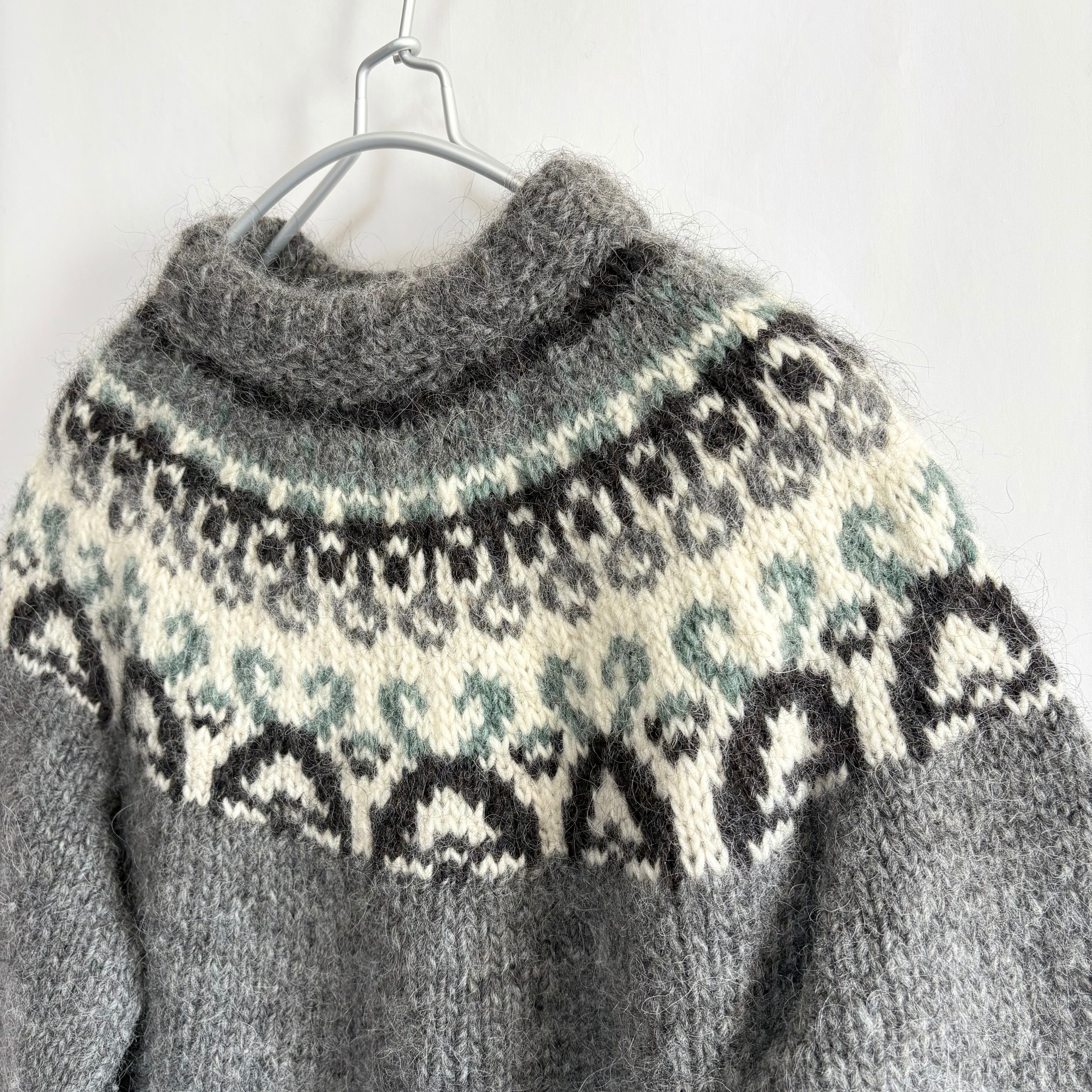 【VINTAGE】70s ヨーロッパ直輸入　高級ハンドニット　モヘア　古着女子 d9945a4e76cdf8ac35a542788cd9c5