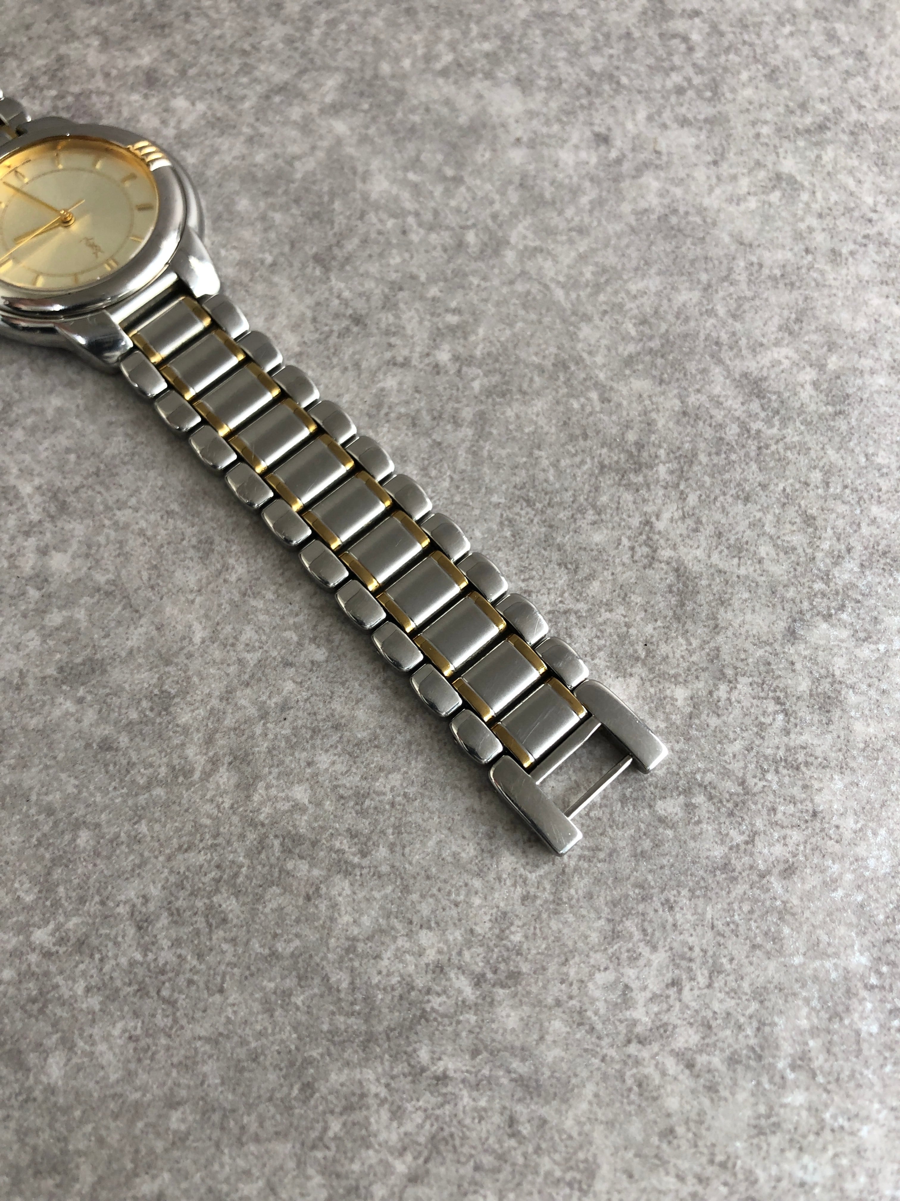 Yves Saint Laurent イヴ・サンローラン 腕時計 シルバー ステンレス