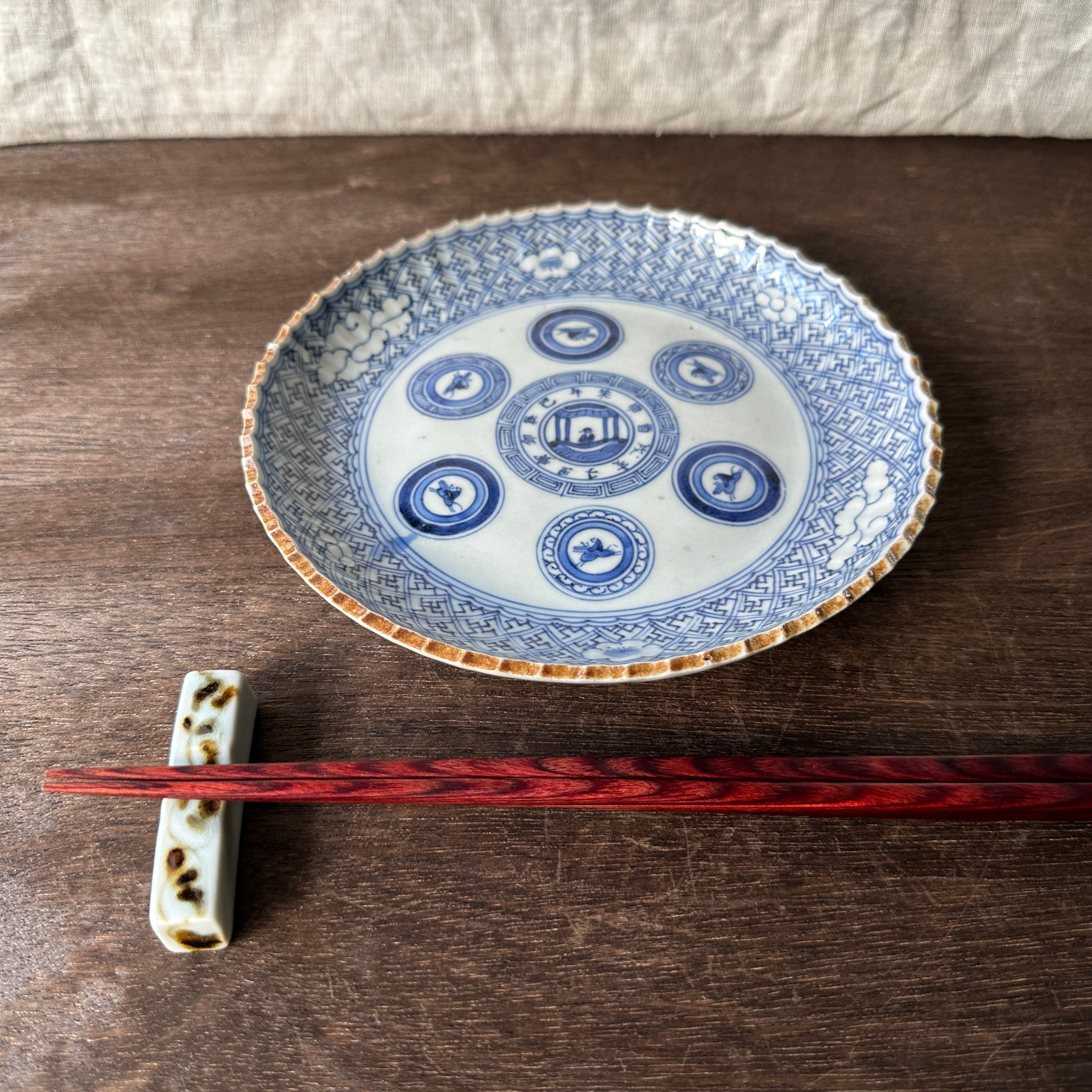 干支と馬に乗る人のイゲ皿 (A) | むかしのうつわ 迦史庵