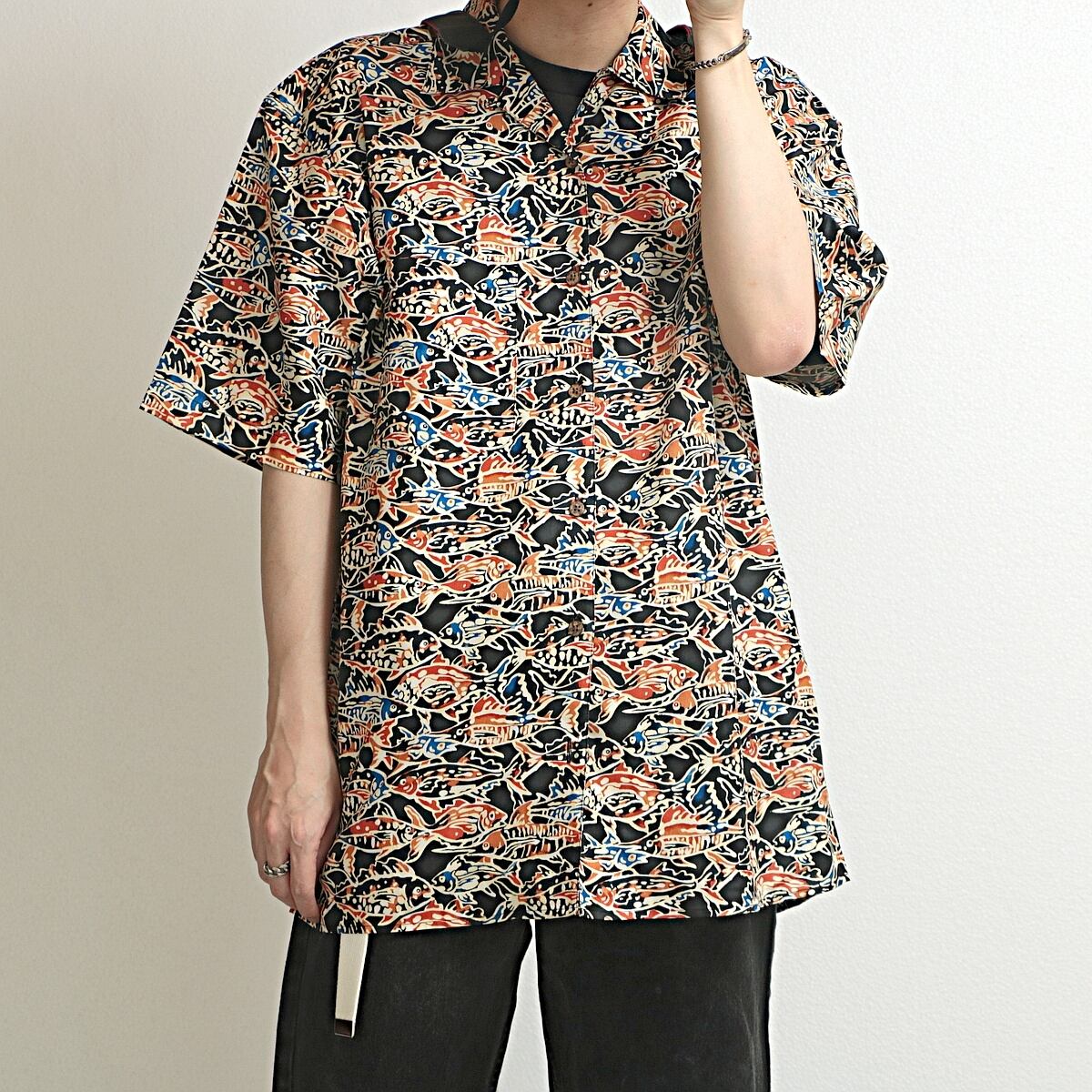 00s Jos. A. BANK 魚 総柄 シルク 半袖 シャツ 古着 used