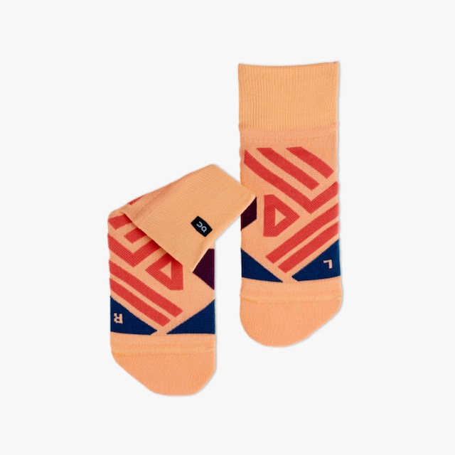 On / Mid Sock（WOMEN）Coral / Navy