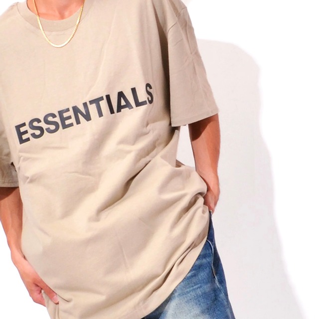 ESSENTIALS エッセンシャルズ フロントラバーロゴ半袖Tシャツ￥12000＋tax(¥13200)