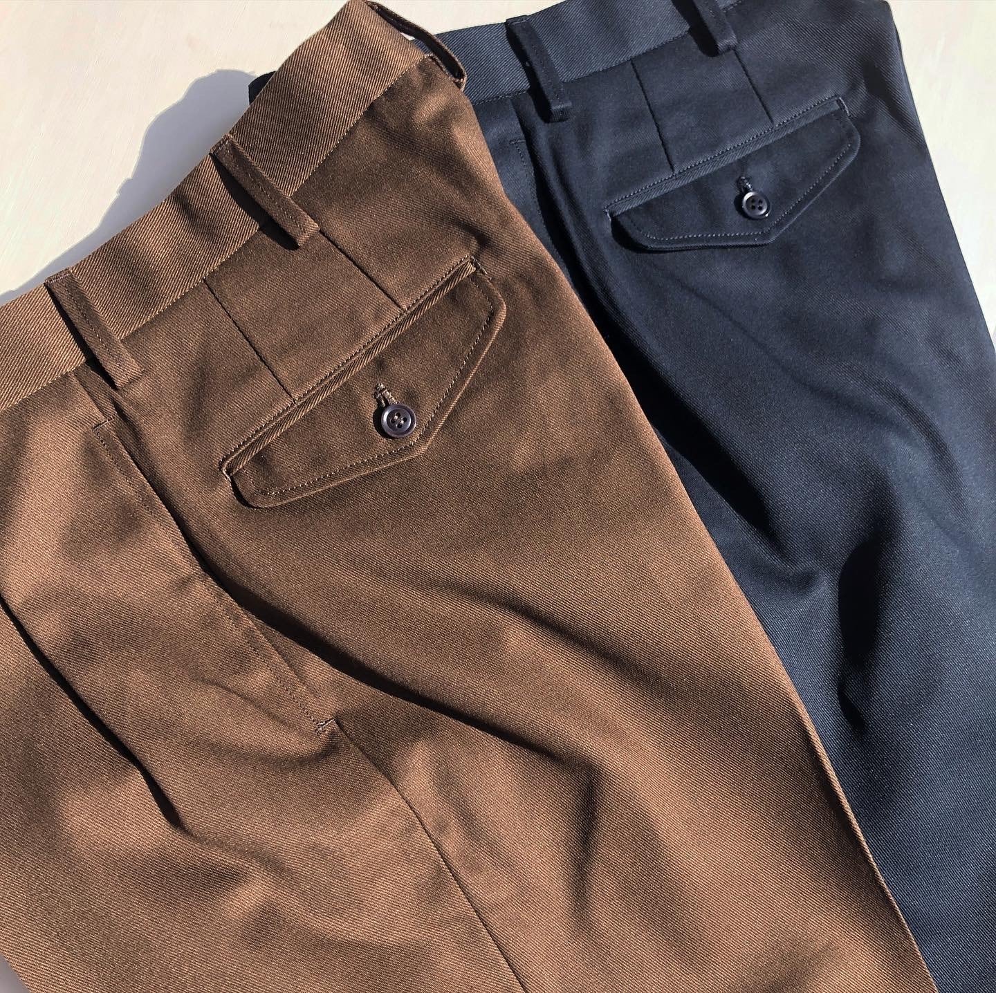 044081●   BROWN by 2-tacs TAPERED SLACKS