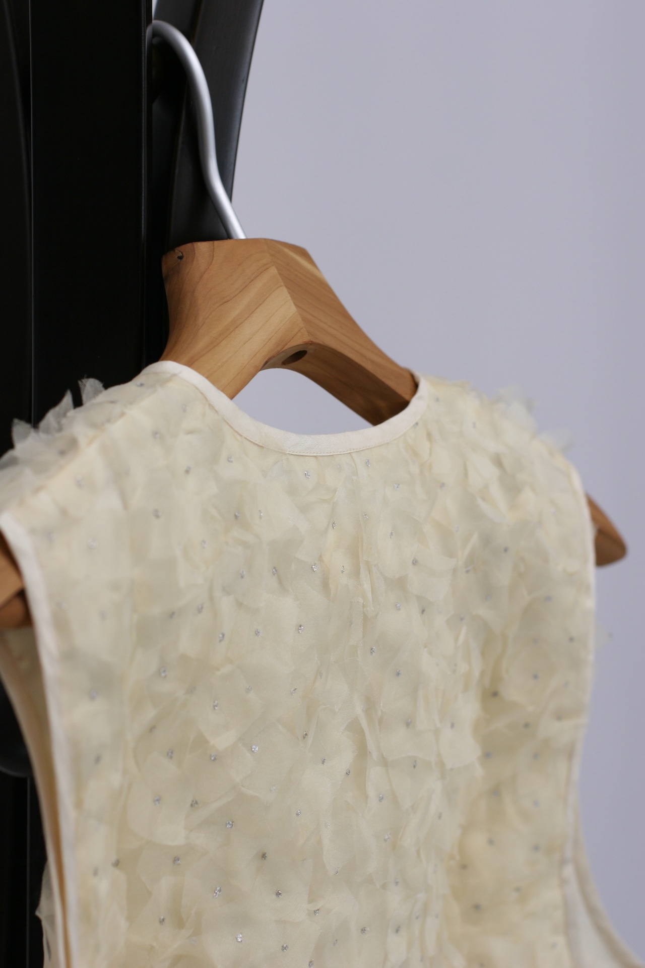 【BUNON】 Hydrangea Gilet / Ecru