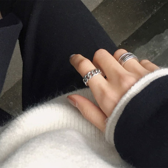 Thick chain Ring