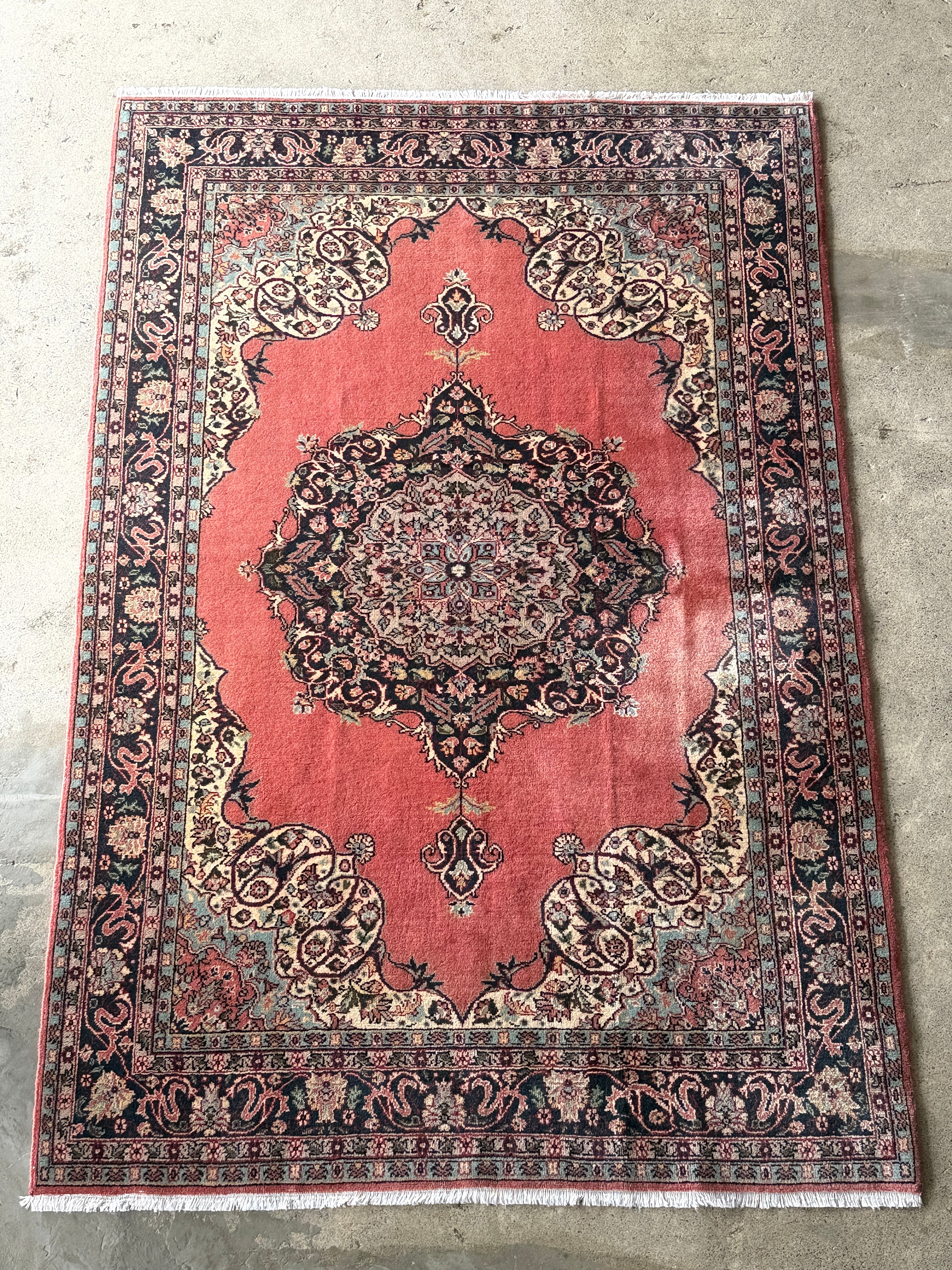 Antiques&Crafts880