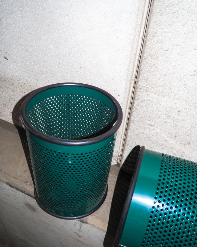 (medium size)Green perforated metal dustbin or umbrella stand