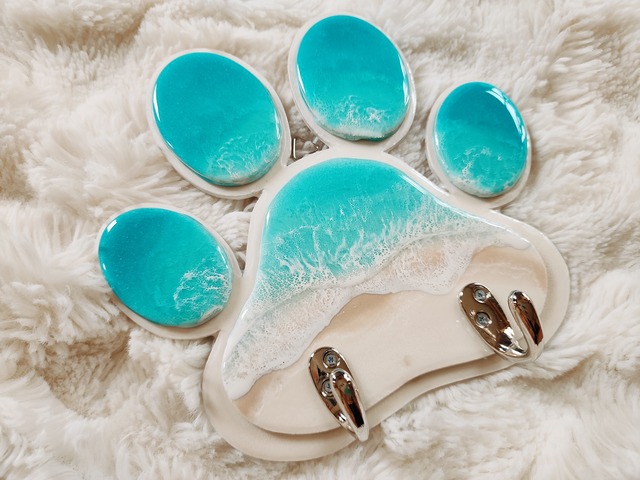 486.オーシャンレジンアート 肉球型ウォールフック 大