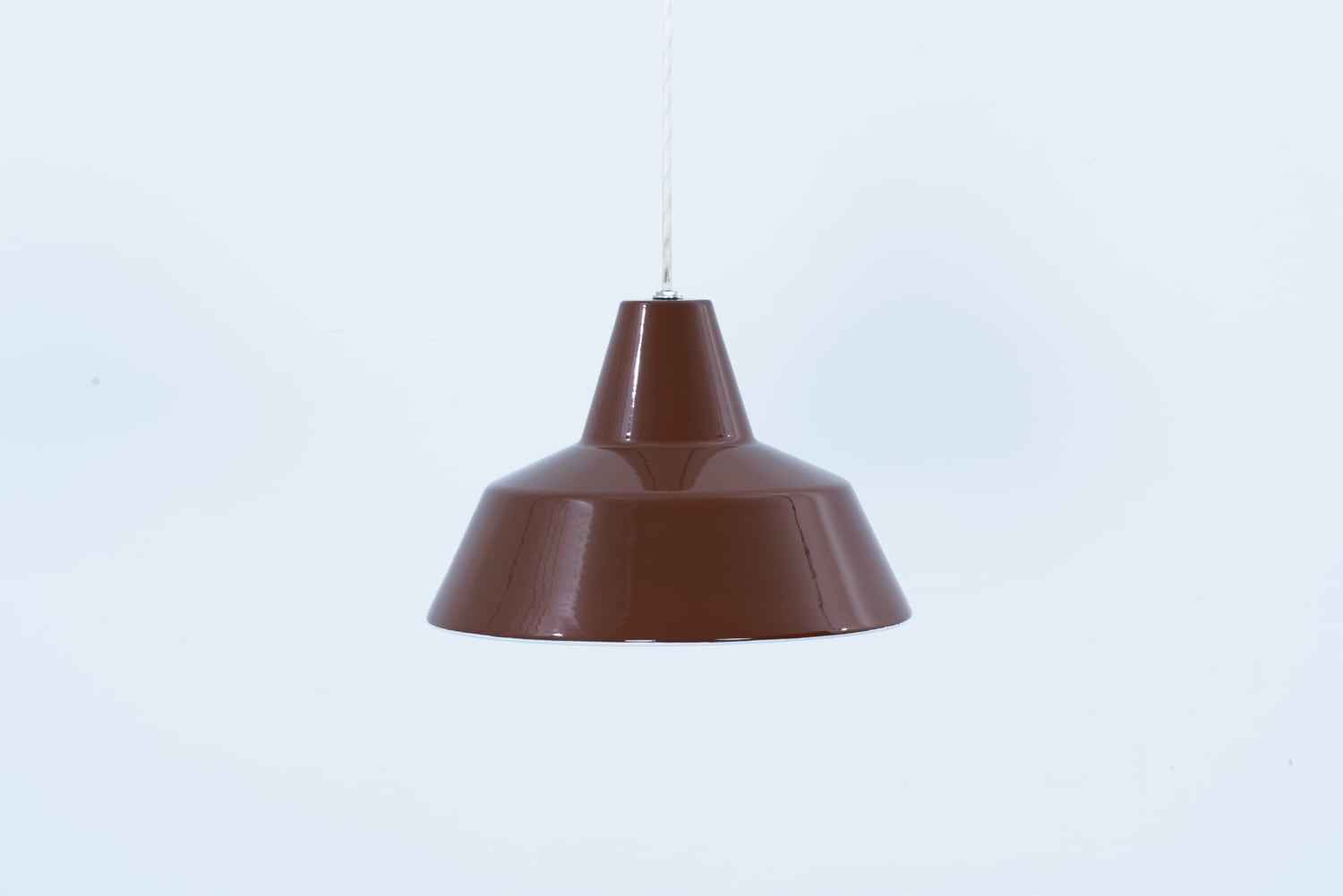 Louis Poulsen | Workshop Pendant Light Brown | kaikki gallery