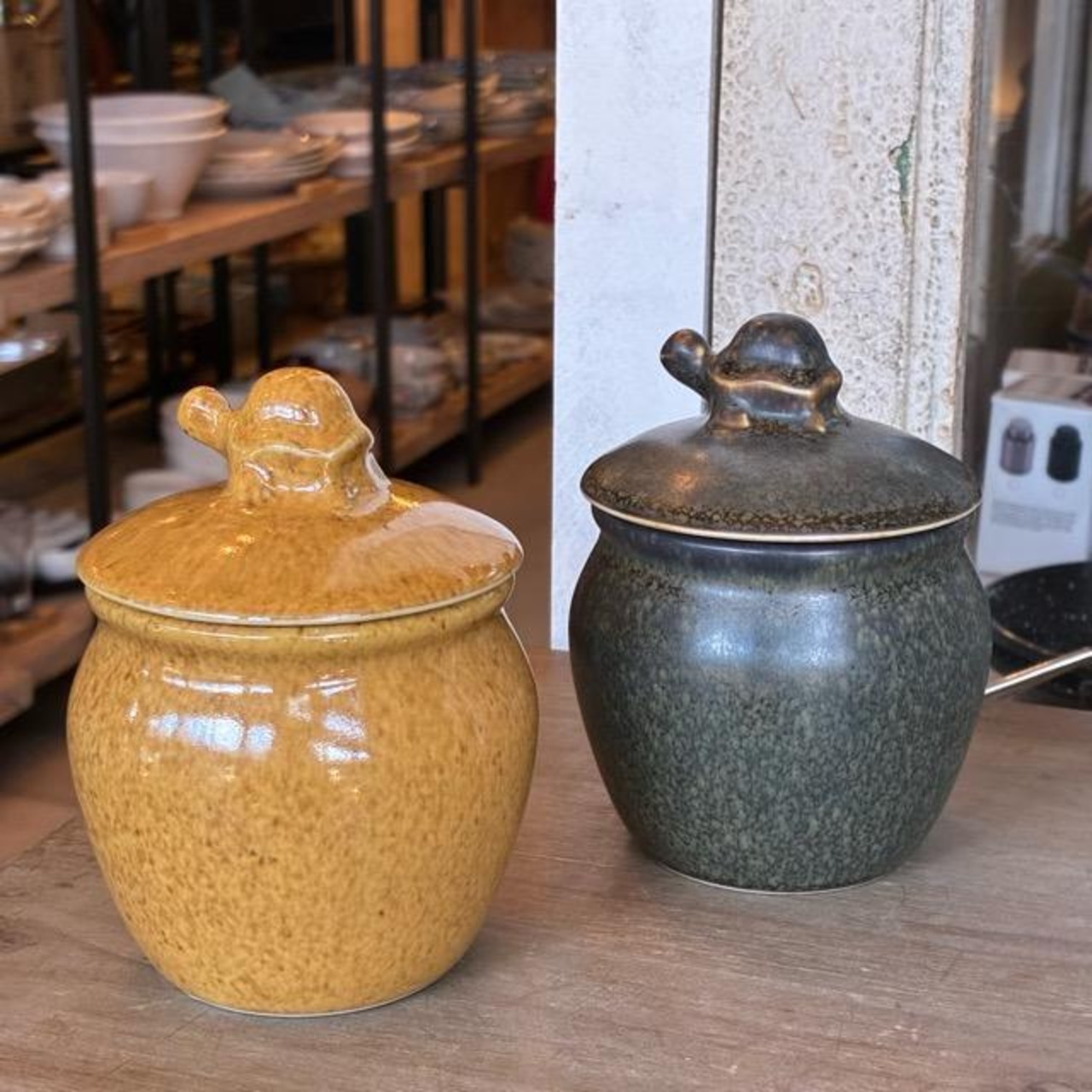 Thailand KAMENOKO Canister 290ml 2color タイ　カメノコ　キャニスター　全2色　イエロー　グレー　保存容器　調味料　瓶　漬物　キッチン雑貨　TAMAKI　食洗機　電子レンジ