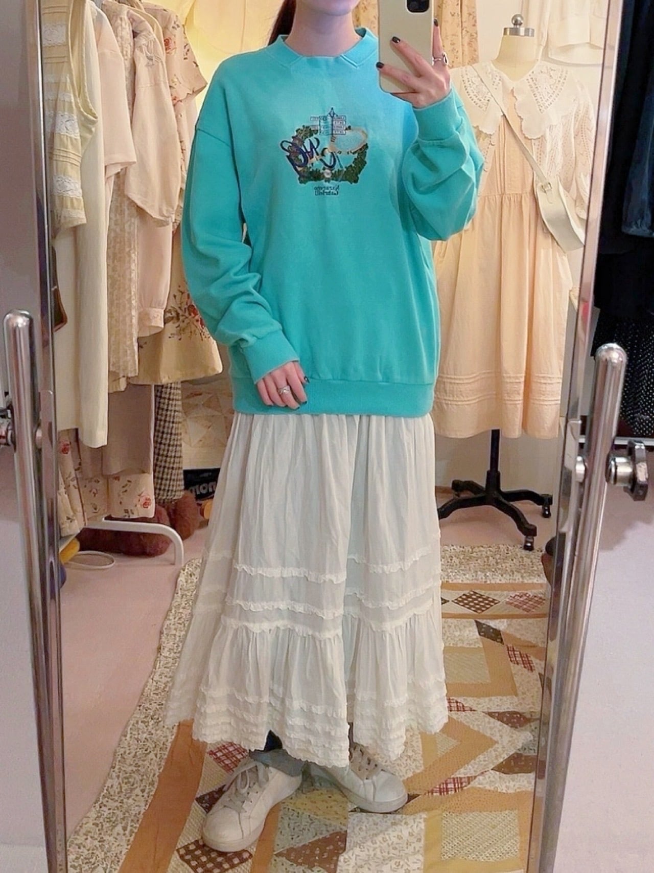 racket embroidery green sweat