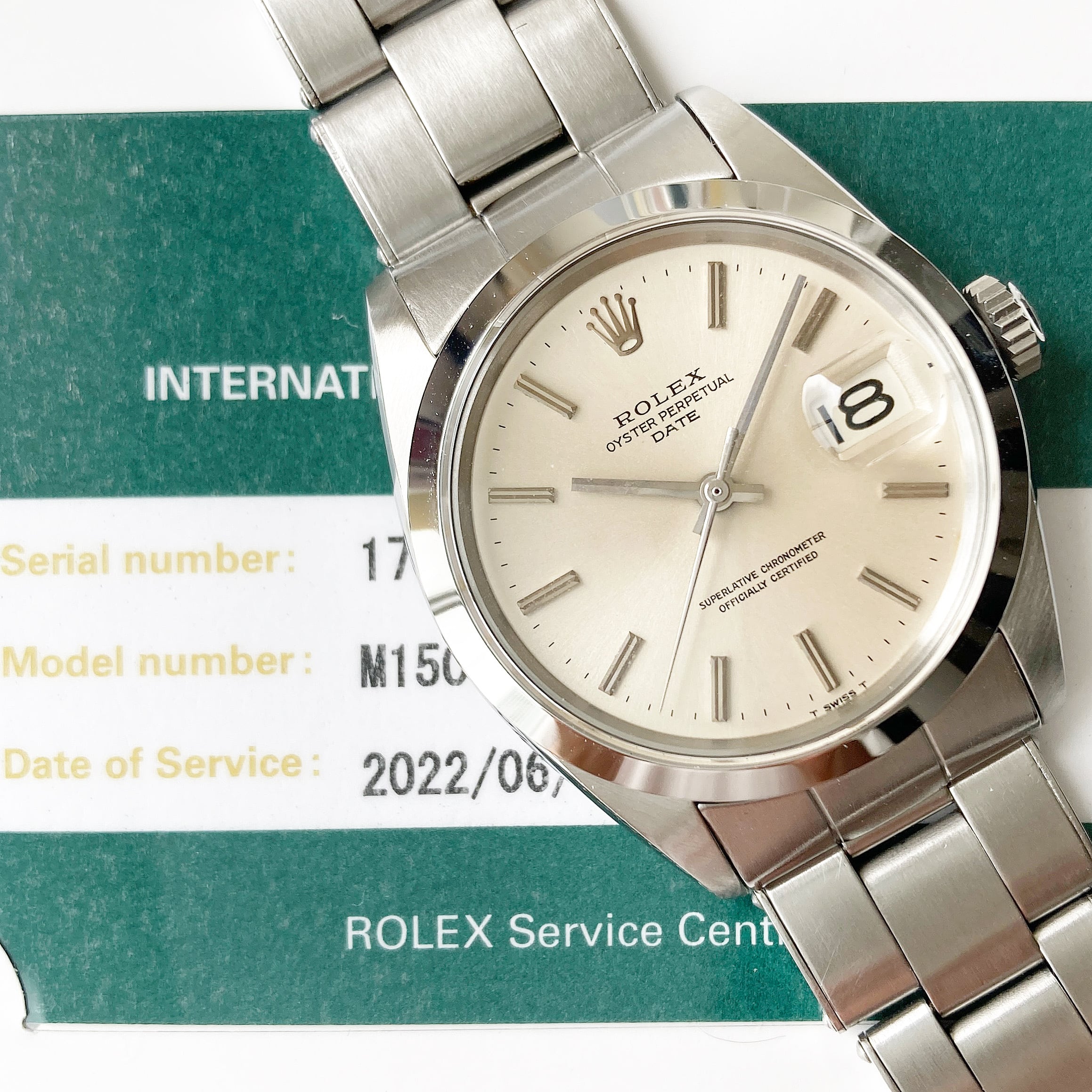 Rolex Oyster Perpetual Date 1500 (17*****) | Nivram ヴィンテージ