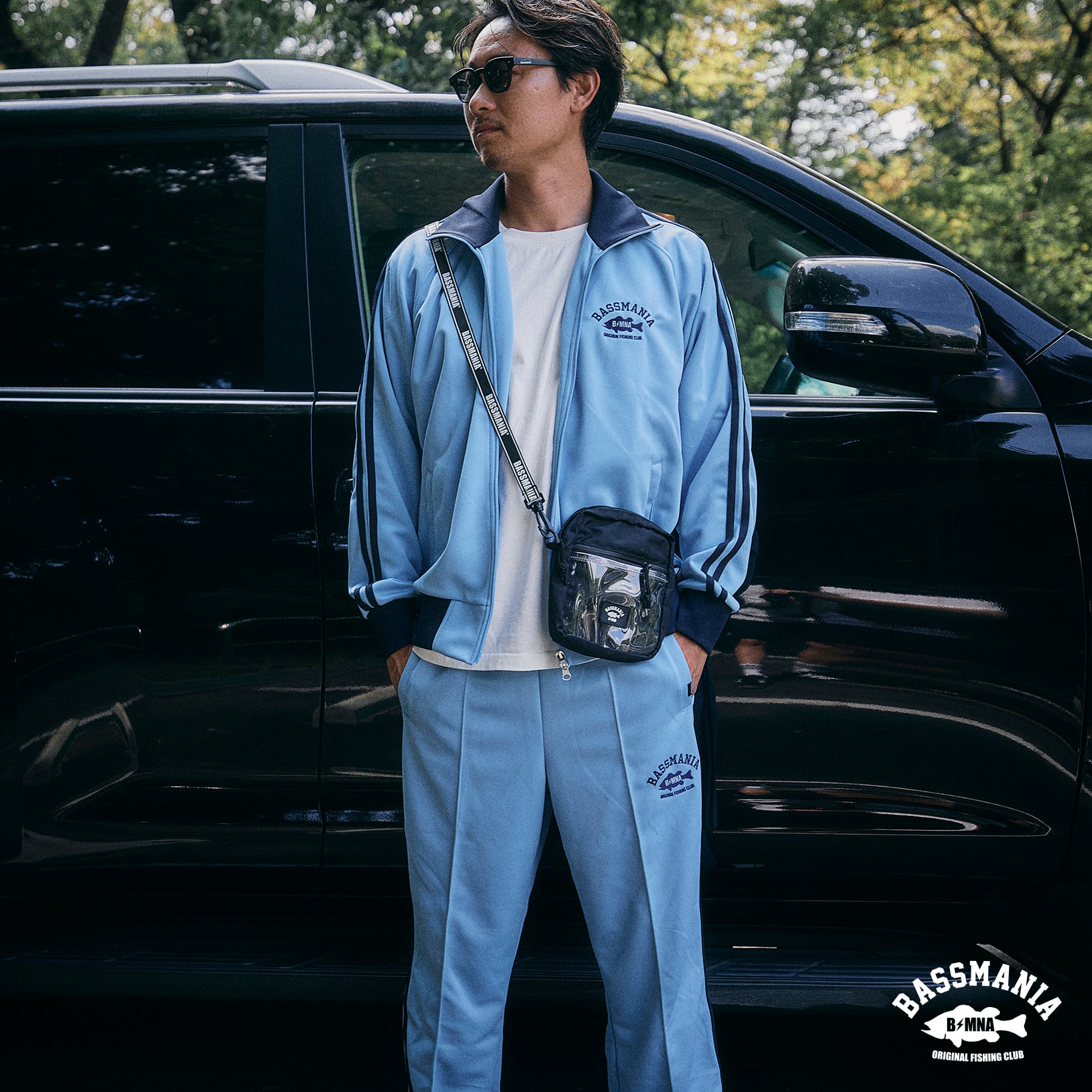 アーチロゴ刺繍スムーストラックジャケット ［BLU×NVY］ | bassmania.jp