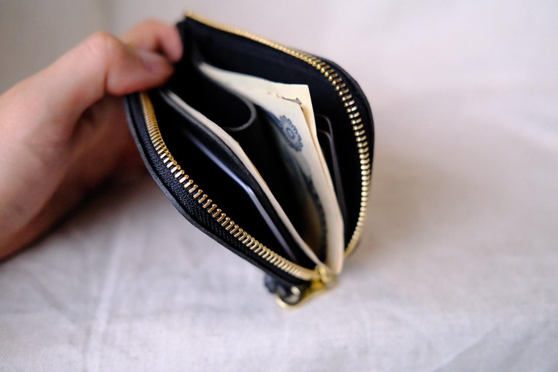 受注生産〉zip wallet 【9color】 | TENTE Handcrafted
