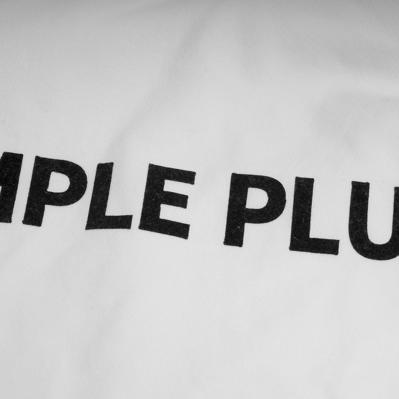 D PACIFIC UK HD AMG320004