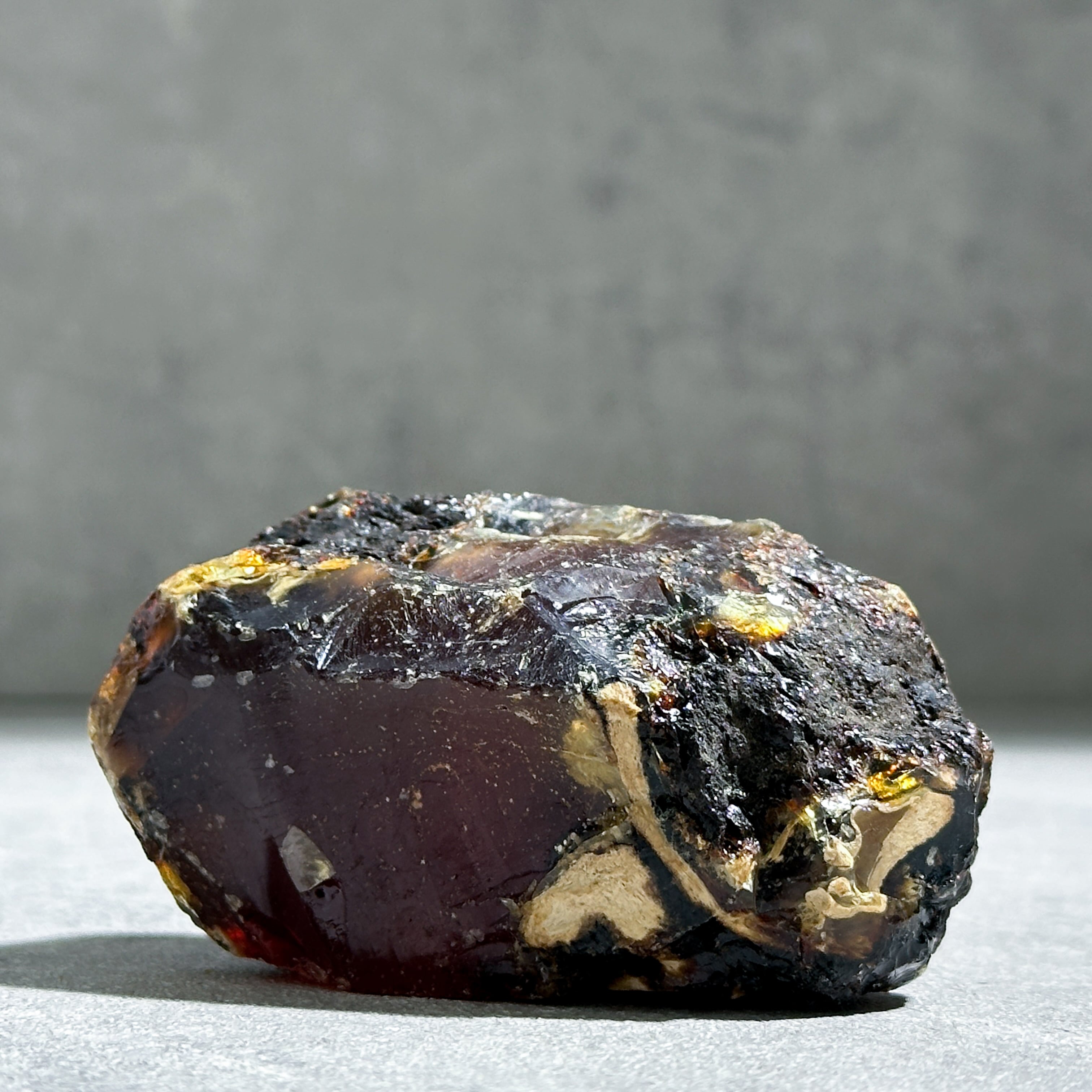 天然琥珀ブルーアンバー72◇ Blue Amber ◇ 天然石・鉱石