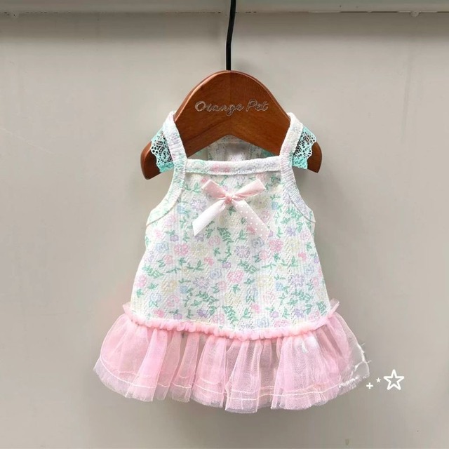 スウィートフリルのワンピース　犬服　01246