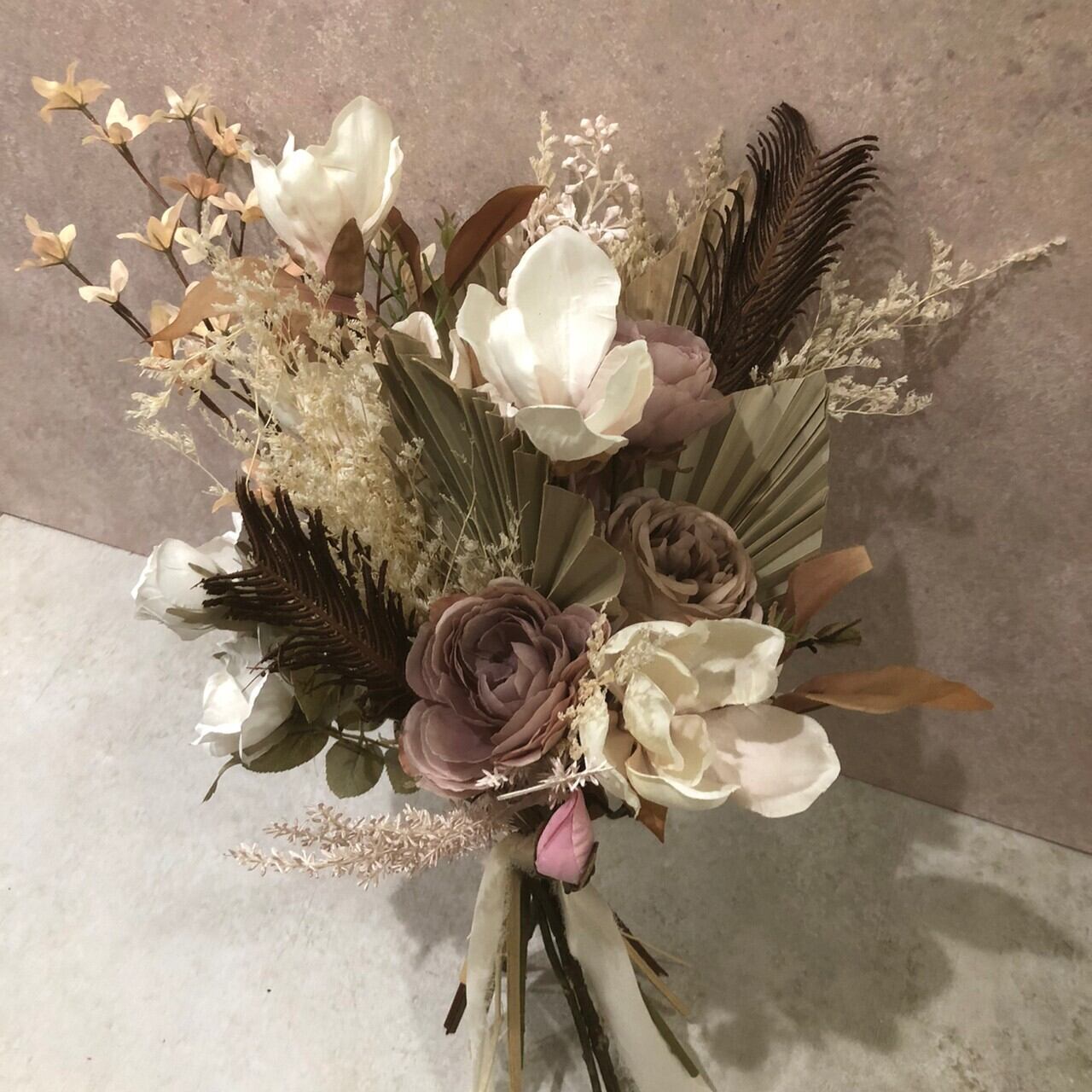 DRY BOUQUET アートフラワー＆ドライフラワー ブーケ（バラ×木蓮×白 ...