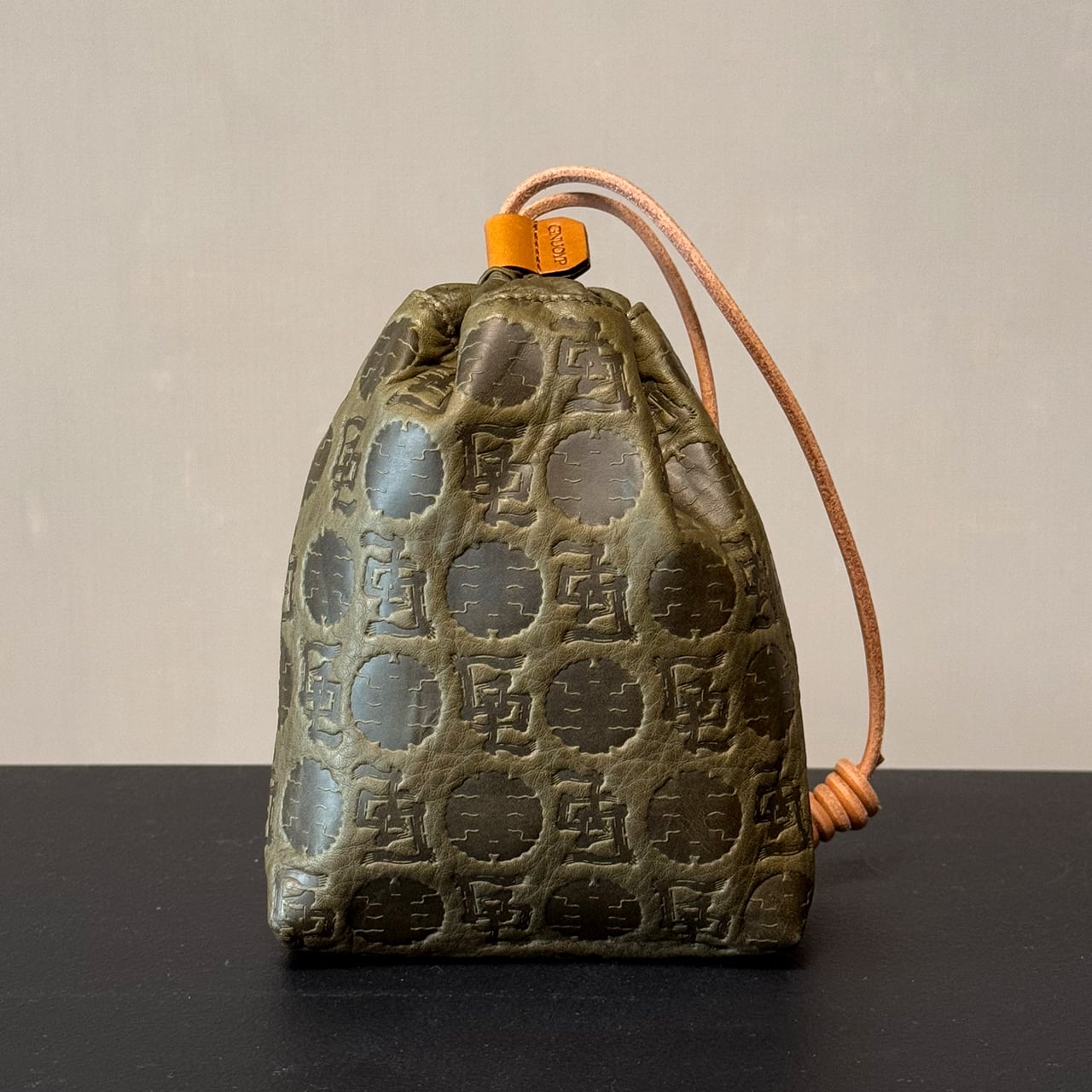 ジャグポーチ(Organic Deer) ヌメ色 | GNUOYP (ニュピ)