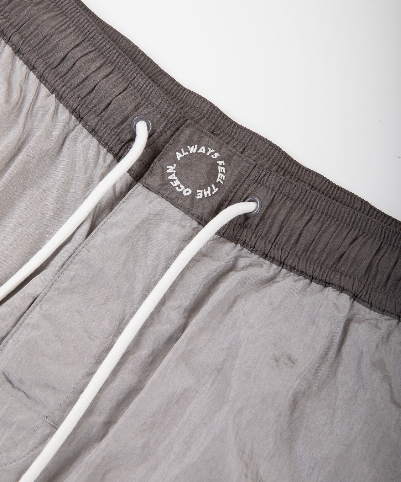 【SUNS】PIPING SATIN BOARDSHORTS［RSW075］