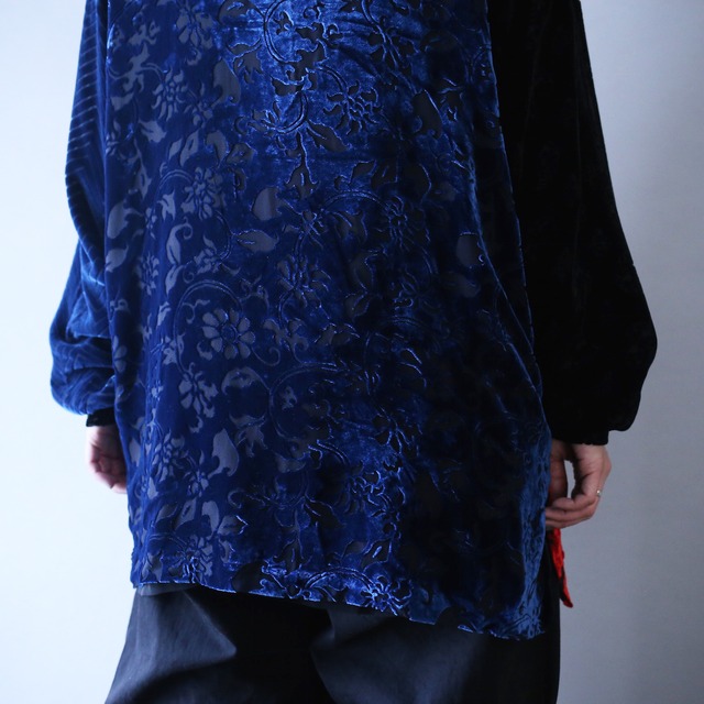 3-tone switching flower and reef pattern loose silhouette velours see-through shirt