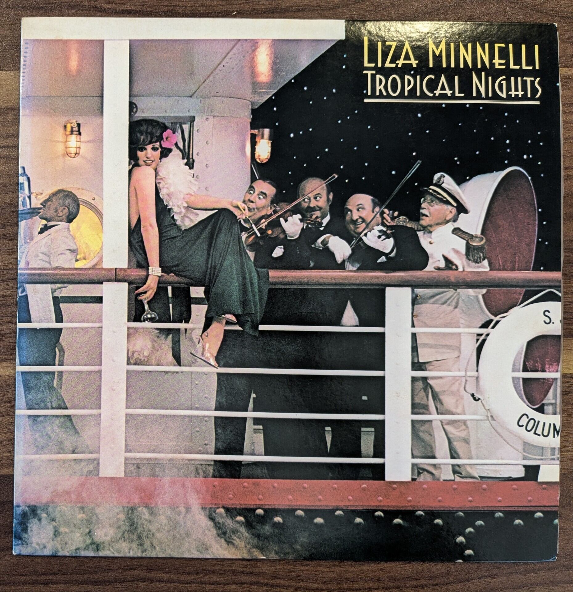 マリーナ・ショウ「フー・イズ・ジス・ビッチ・エニウェイ」：中古CD