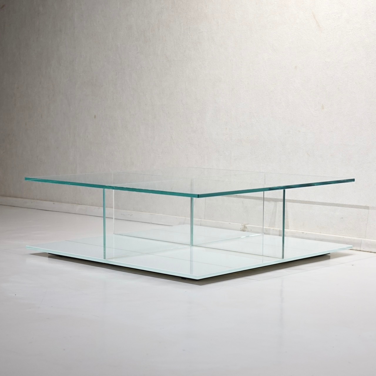 Cassina カッシーナ MEX メックス ローテーブル センターテーブル リビングテーブル コーヒーテーブル ガラステーブル スクエア テーブル モダン ホテルライク ラグジュアリー