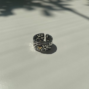 heart unevenness ring