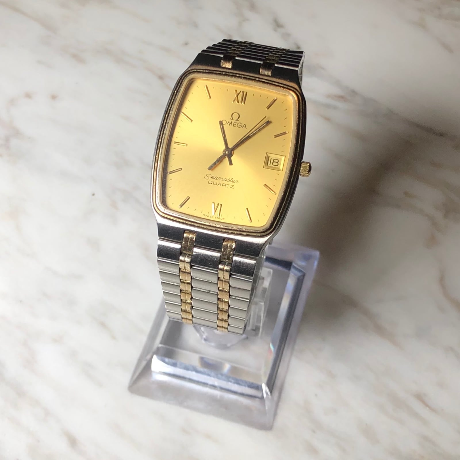 vintage OMEGA tonneau case quartz watch 