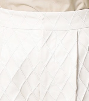 エコレザーキルトハーフパンツ