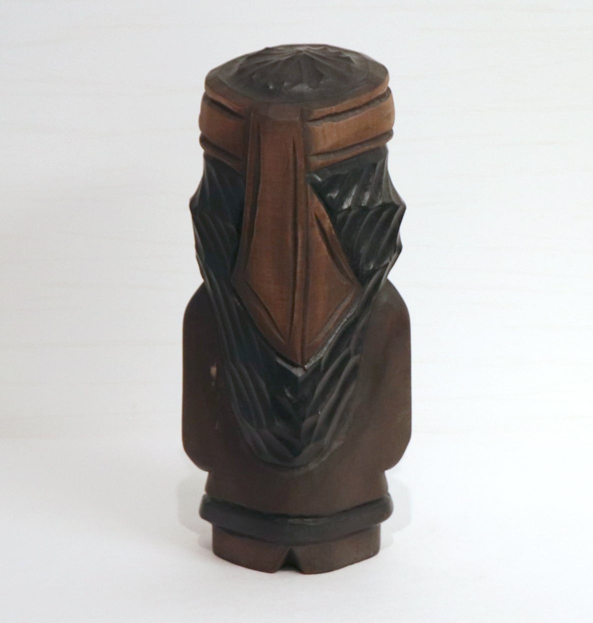 木彫りアイヌ人形・工芸品・夫婦ペア　と　小さいアイヌ木彫り人形 6f6b613a5938f83ed2a287474d3151