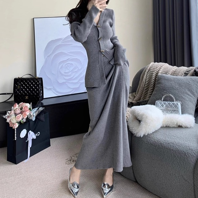 V neck elegant slim long knit dress set up