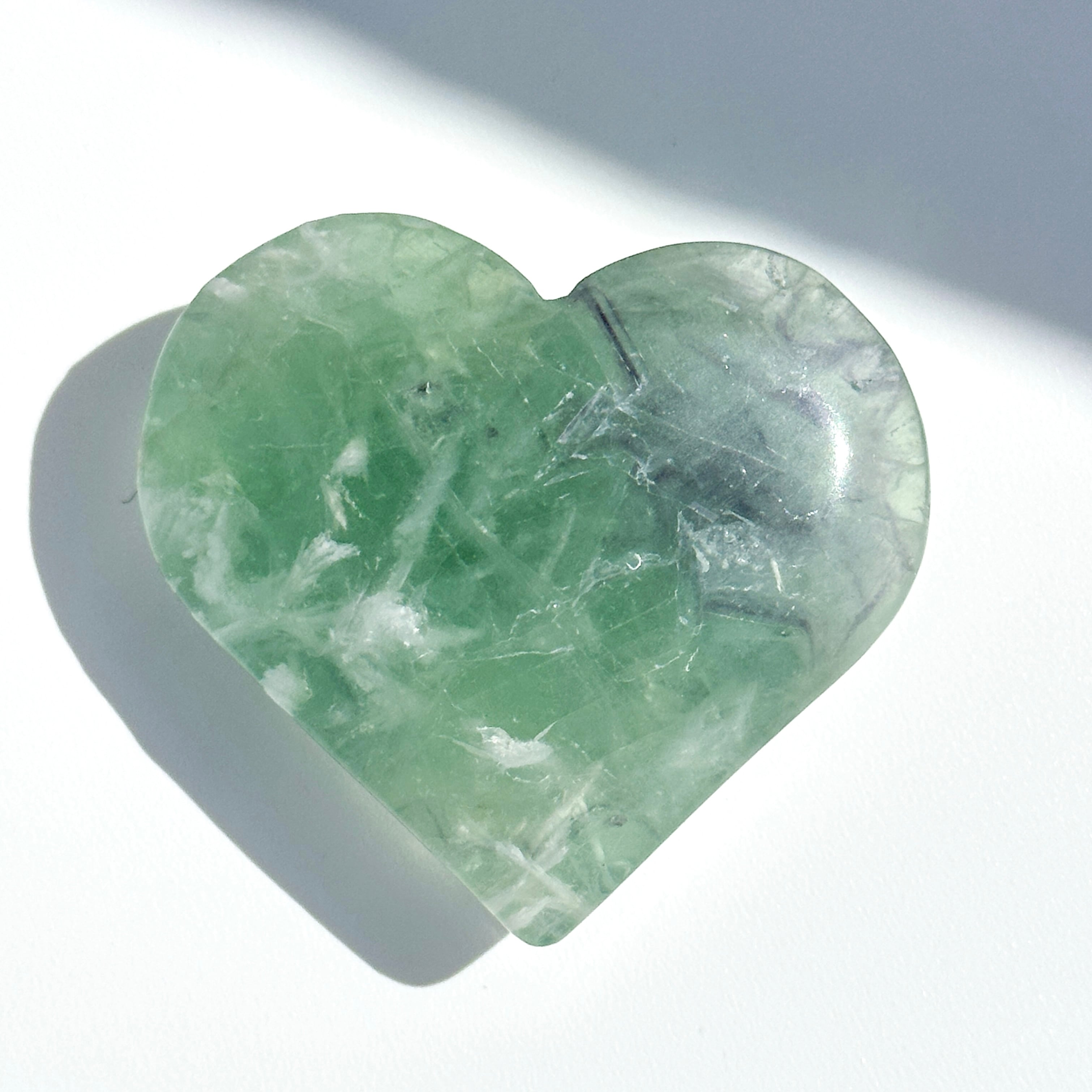 エンジェルフェザーフローライトハート 34◇ Angel Feather Fluorite
