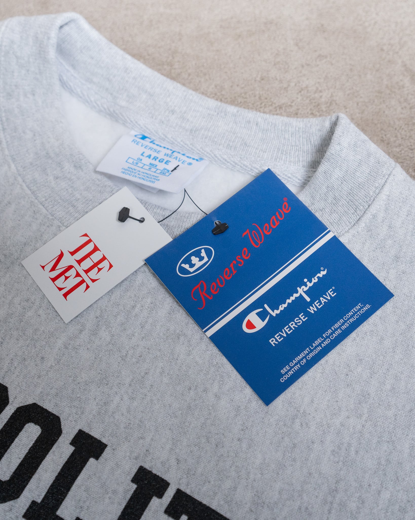B*B様 Champion METROPOLITANコラボ、リバースウィーブ、青 Champion】The Metropolitan Museum of Art Reverse Weave Sweat 新品