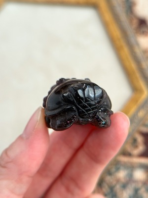 【ブラッドショット アイオライト　ロングイ(龍亀)】