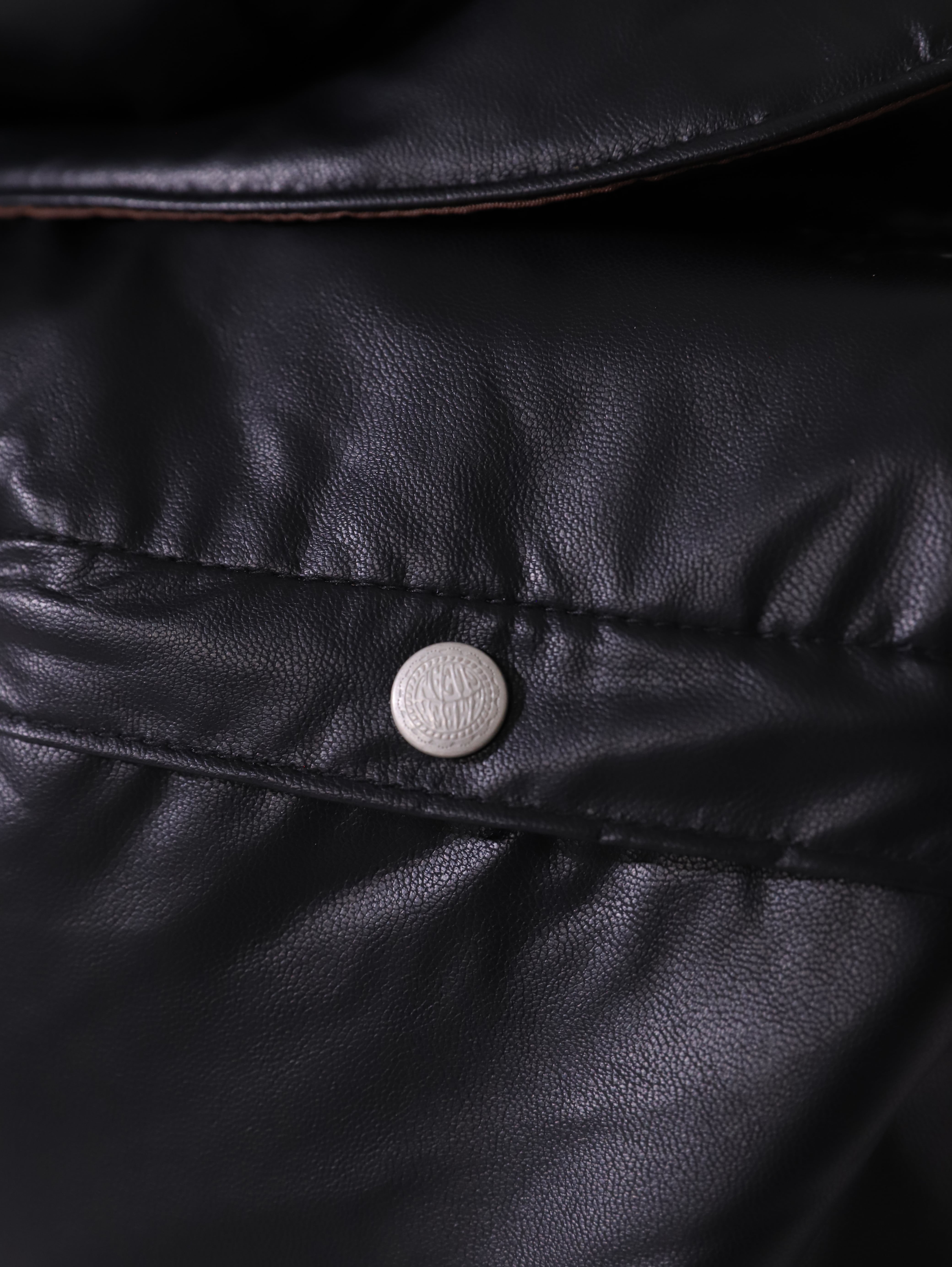 Leather Traveler's Backpack | AMBERGLEAM