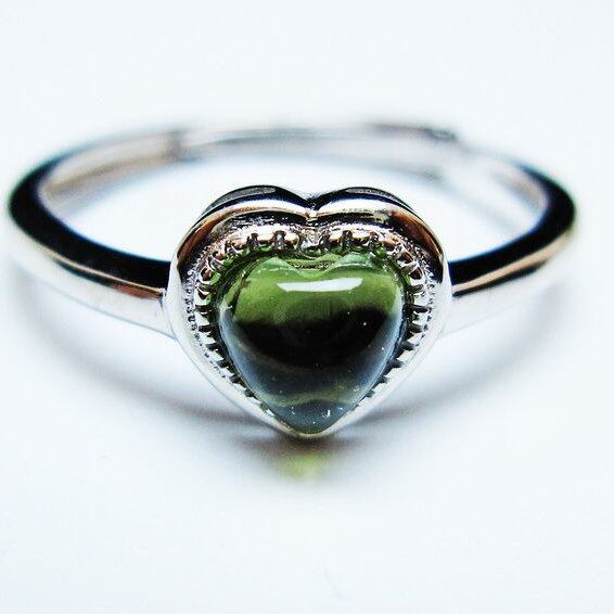 モルダバイト リング モルダウ石 指輪 ハート フリーサイズ 14号 一点物 メール便可 [M便 1/20] 199-578