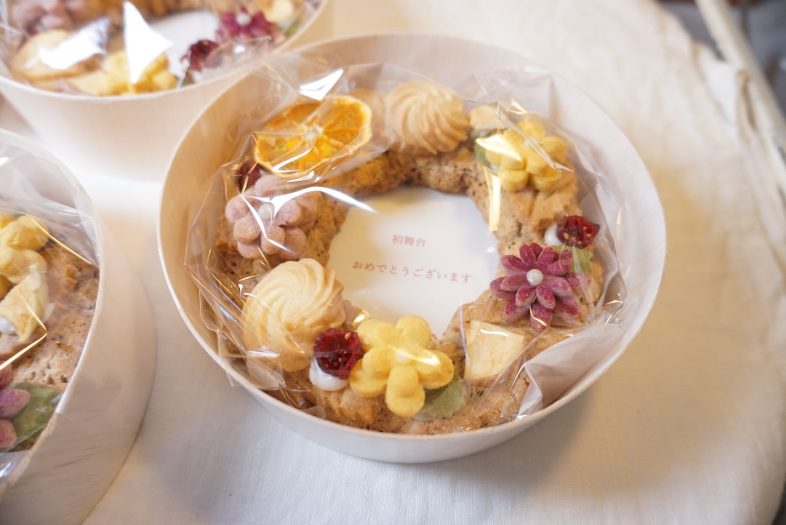 お花のリースクッキー　ミニチュアスイーツ　ミニチュアクッキー お花のリースクッキー ミニチュアスイーツ ミニチュアクッキー