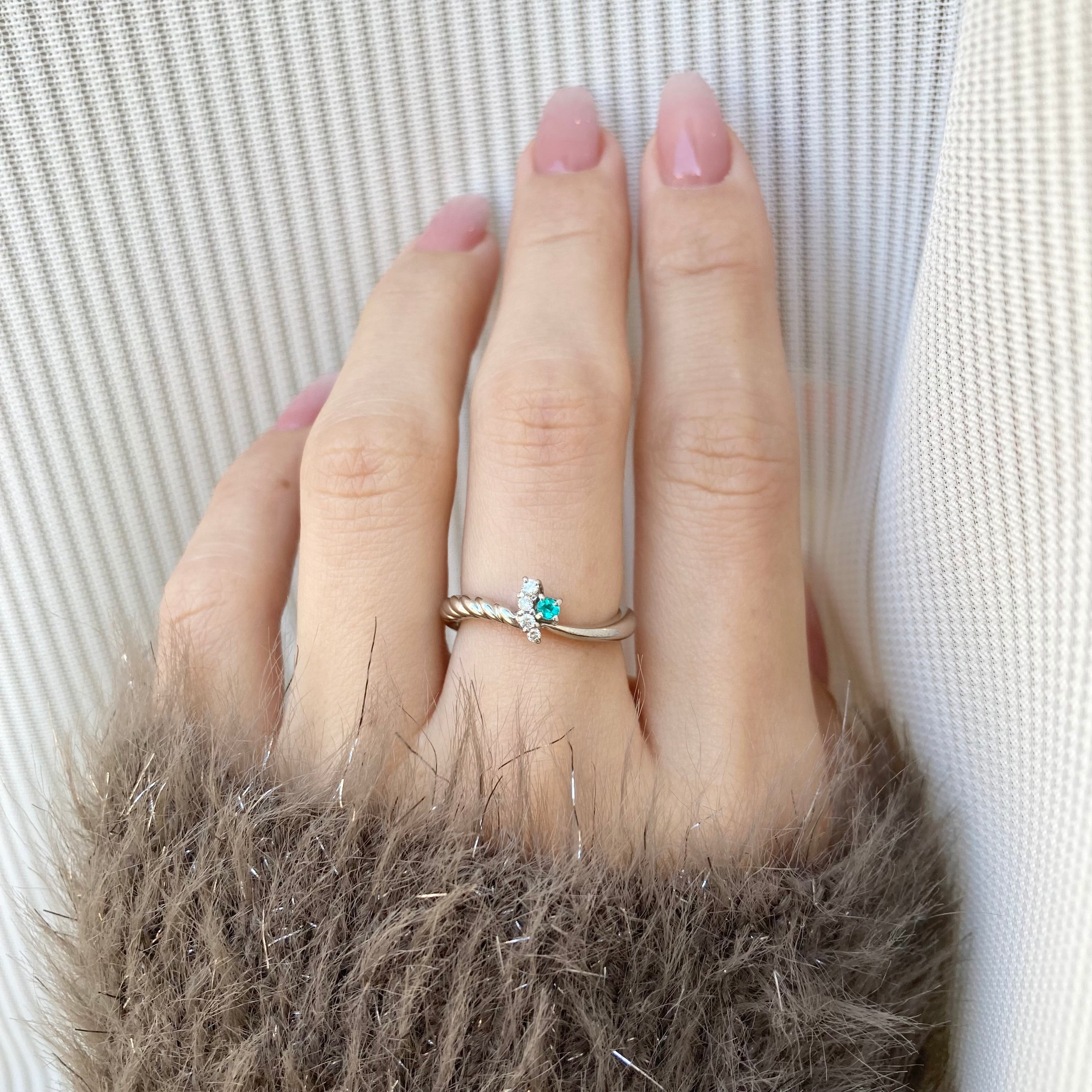 Pt1000 パライバトルマリン リング＜Selection｜12〜1月＞ | ベル