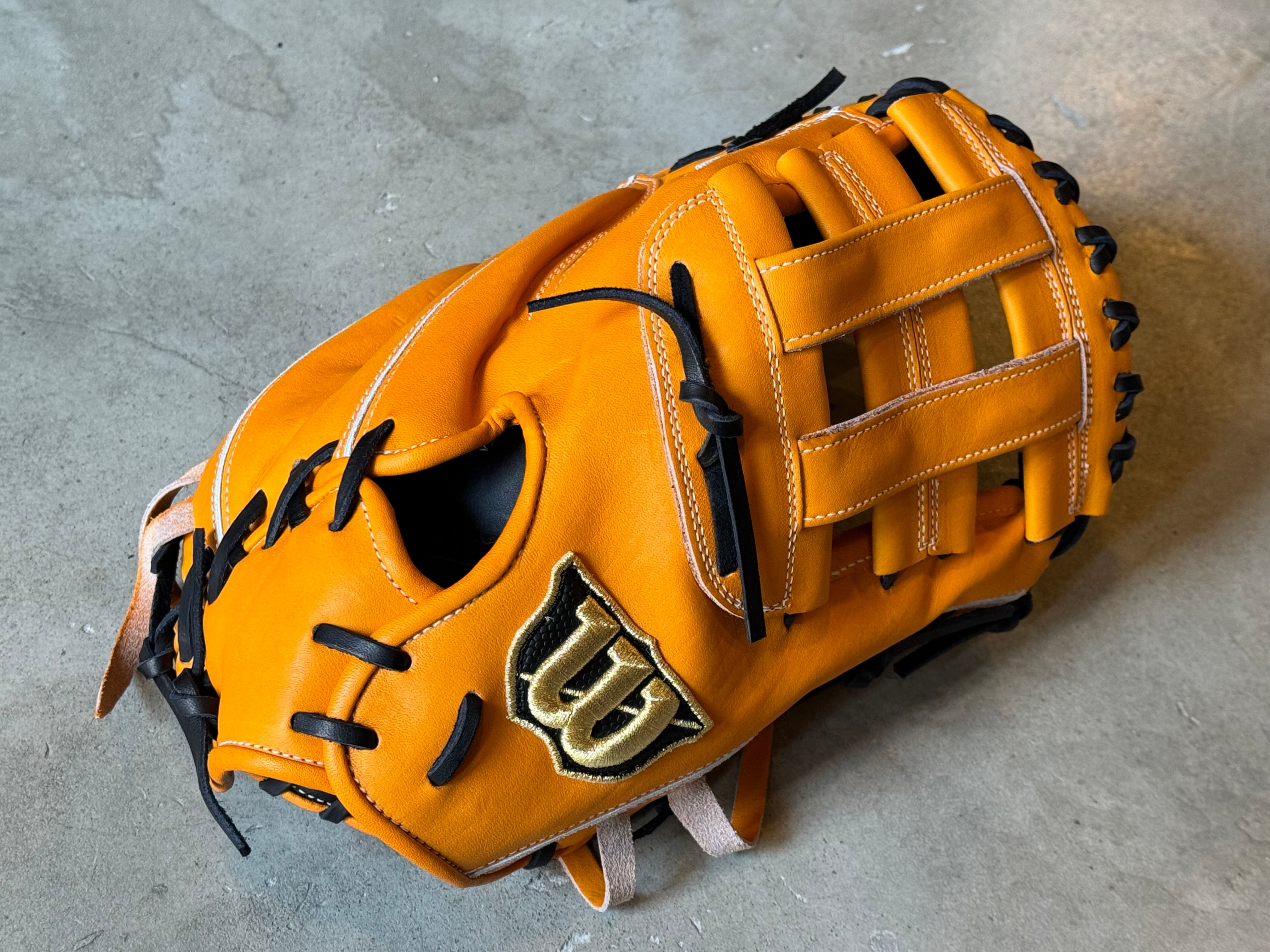 2024AW【Wilson】硬式用ファーストミット ［Wilson中村氏直伝型付け 