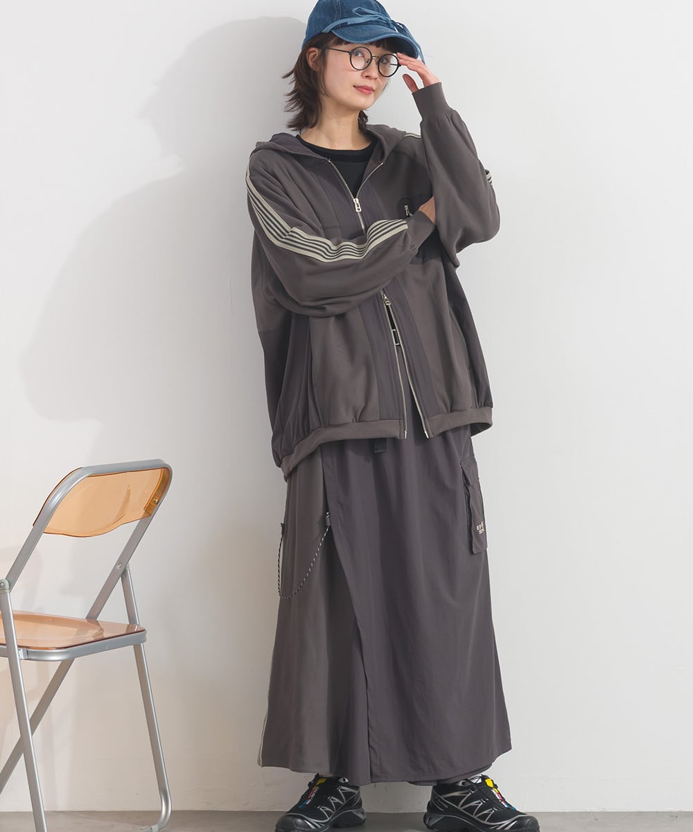 K261046 シルケットツイルトラックZIPパーカー / Silket Twill Track