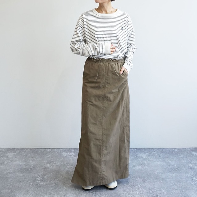 ルーズストレートスカート