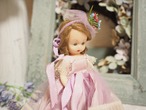 ブルーアイ・パープルフリルドレス　「Nancy Ann Story Book Doll」まゆ毛あり 画像3
